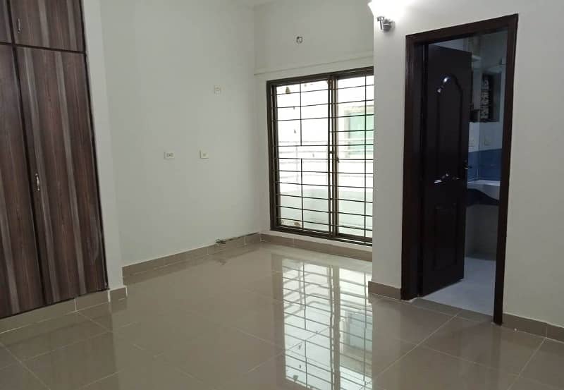 1st Floor 3-Bed Apartment Available for Sale in Askari 11 Lahore 13