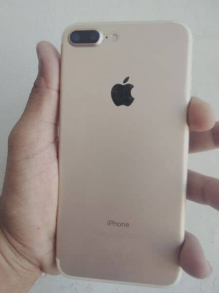 Iphone 7plus very good in condition, without box 1