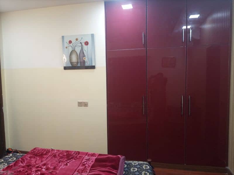 Room for Daily Rent Park view hostel 585 Airline Society Lahore 6