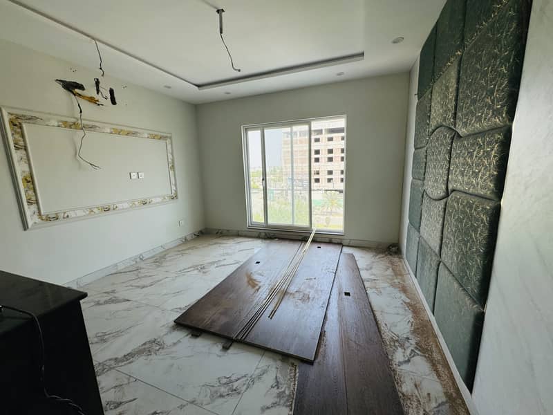 1-Bed Studio Hot Location Ready To Move Apartment For Sale Nishter Block Bahria Town Lahore 3