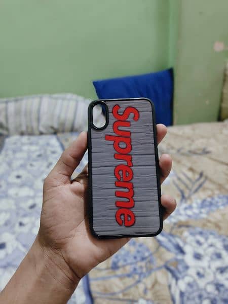 iphone xs cover read add 3