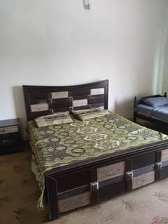 Bed set (Double) with dressing table