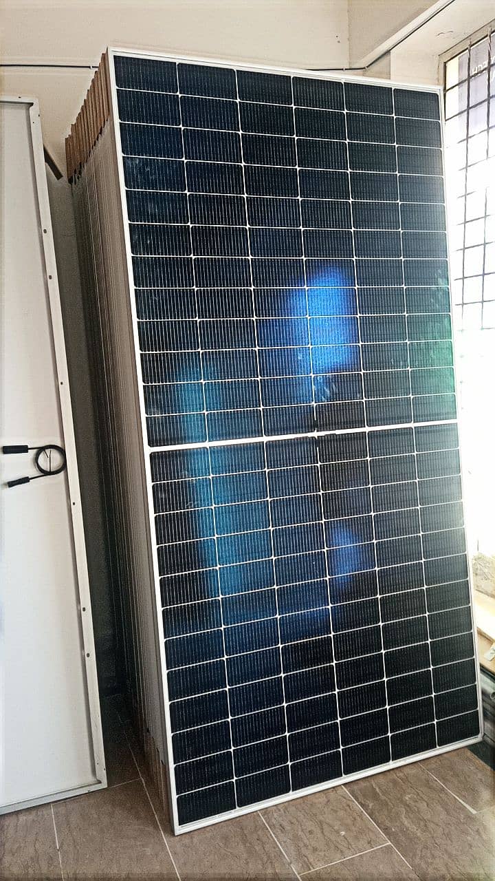 Longi Jinko Canadian  High Quality Solar Panels 1