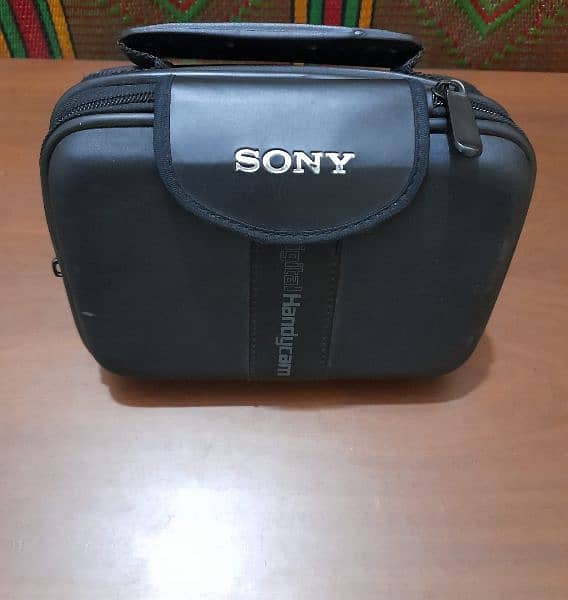 Sony ZV1 in 10/10 condition vlogging camera 11