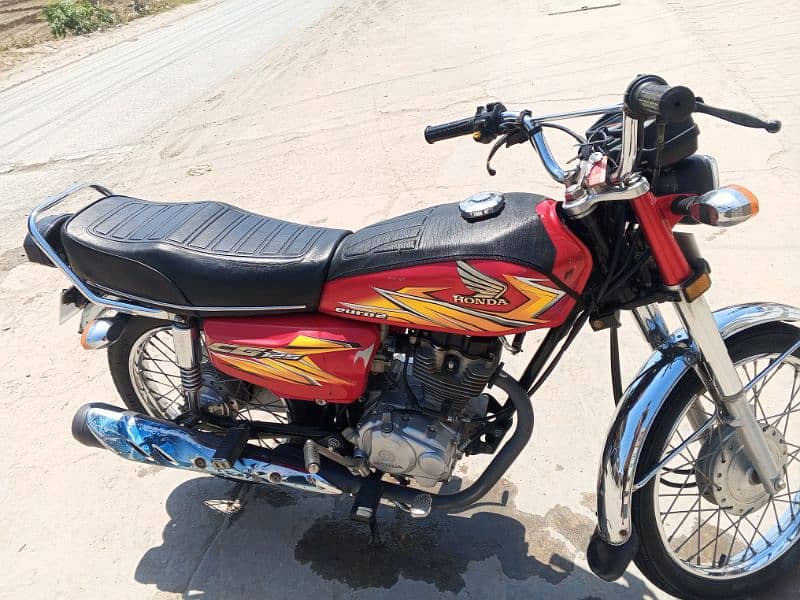Honda 125 for sale in good condition 2