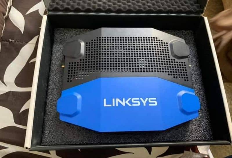 Linksys Router Wrt Ac1900 Dual band Gigabit Router Available 0