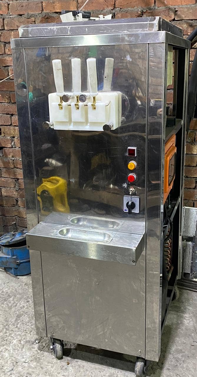 Commercial Ice Cream Machine/Slush Machine / Imported Ice cube machine 11