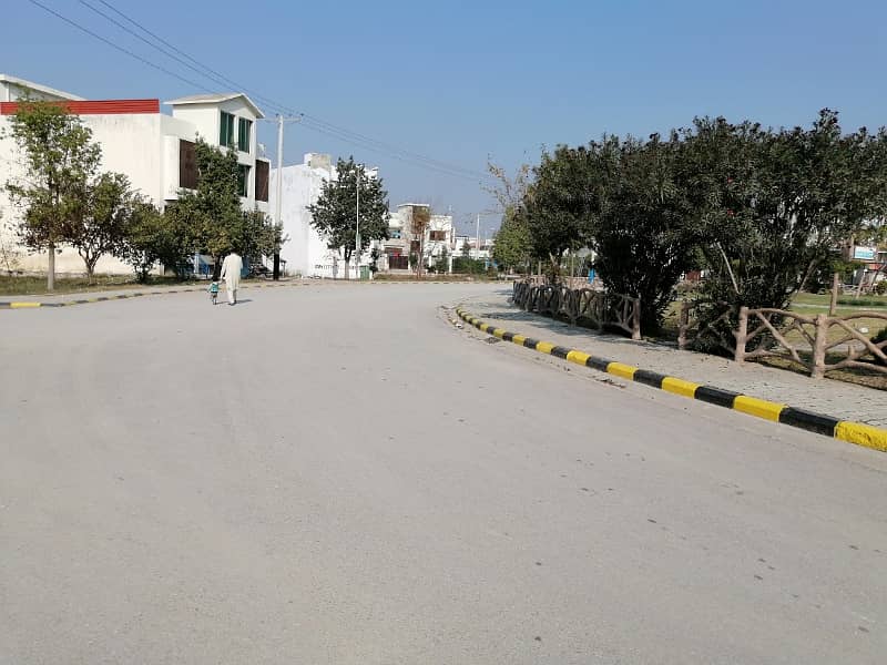 Green Acre Town Mardan 5 Marla Plot For sale Phase1 plot no A207 5