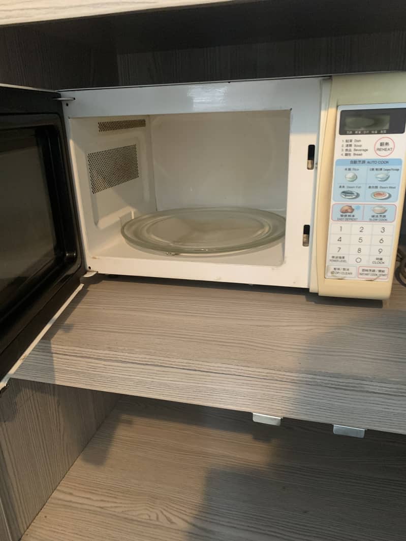 Sharp Microwave in cheap price 1