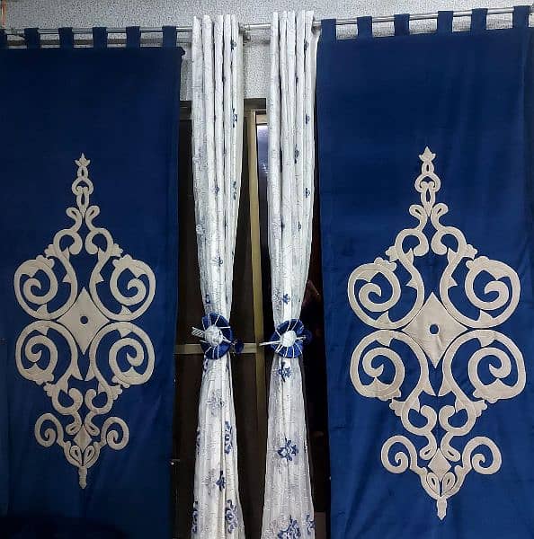 velvet embroidered curtains 0