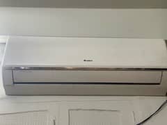GREE AC - Air conditioner 10/10 Condition - ready to use