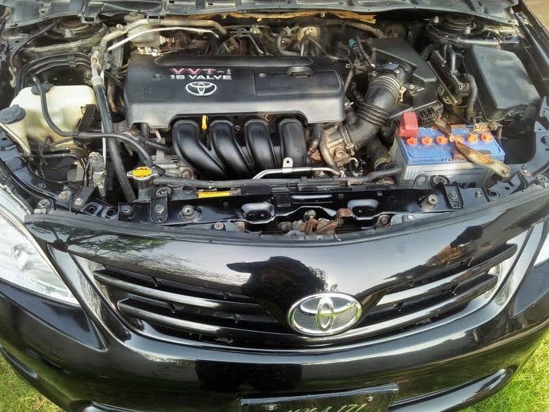 Toyota Corolla Altis 1.8 Nice and Clean genuine Condition 17