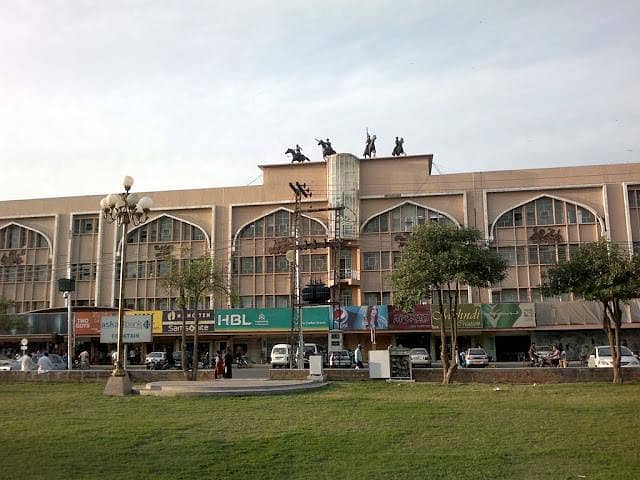SHOP FOR SALE IN FORTRESS STADIUM TOTAL AERA (1700 SQ)""( 850 SQ) iS ON GROUND AND (850 SQ) FIRST FLOOR THIS SHOP IS LOCATED IN BLOCK A AND SHOP NUMBER IS 14 A 6