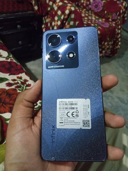 infnix note 30 mobile and dabba no chargr back damag 0