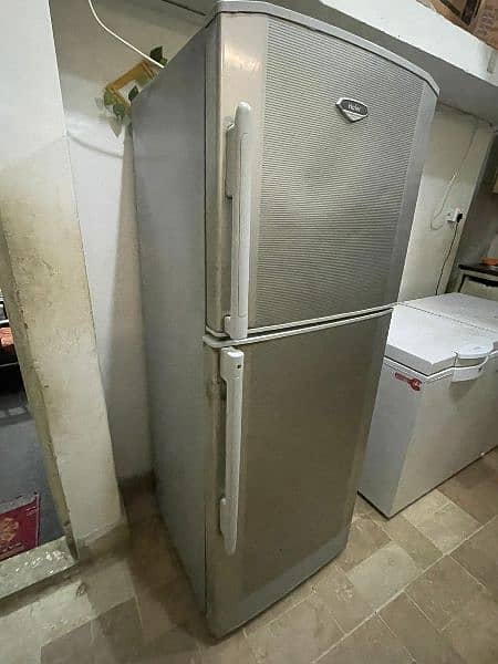 Haier fridge 2 door 1