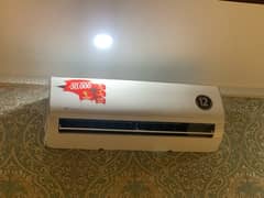 1 ton Ac for sale only 2 month used