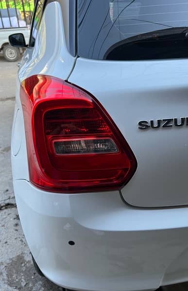 Suzuki Swift GLX 2023 5