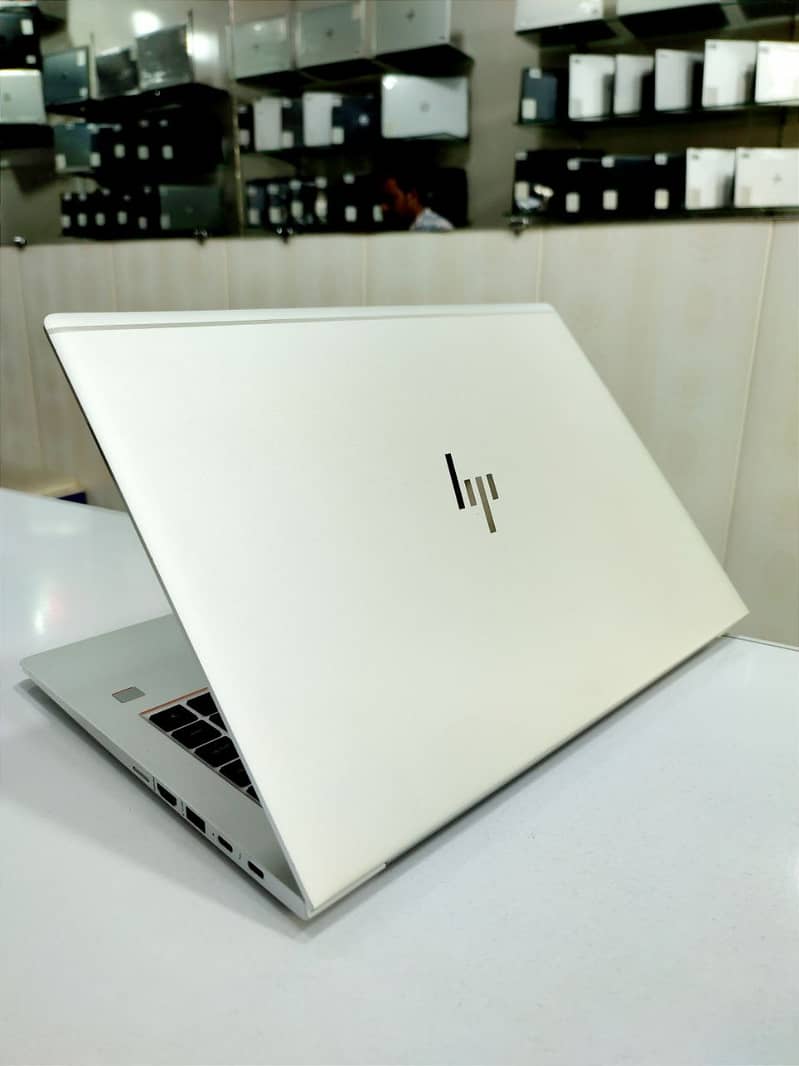 HP Elitebook folio 1040 G4| i5 - 8GB RAM| 256GB SSD at ABID COMPUTERS 4