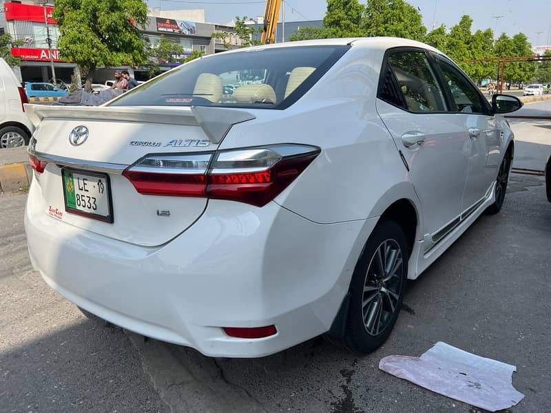 Toyota Corolla Altis 1.6 automatic model 2018 register 2019 2