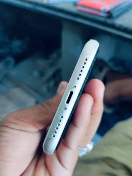 iphone 11 dual physically pta approved 64 db 0