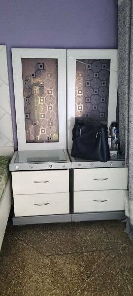 bedroom set 4 peices . . ,03212058520contact 8
