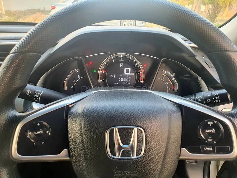 Honda civic 2019 model for sale 3