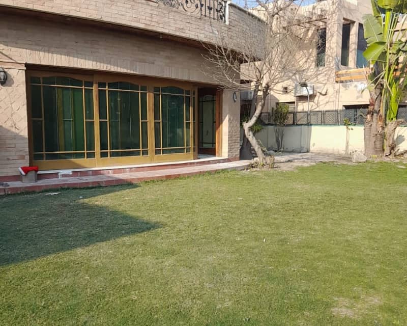 1 Kanal Full House Available For Rent In DHA Phase 3 Lahore 2