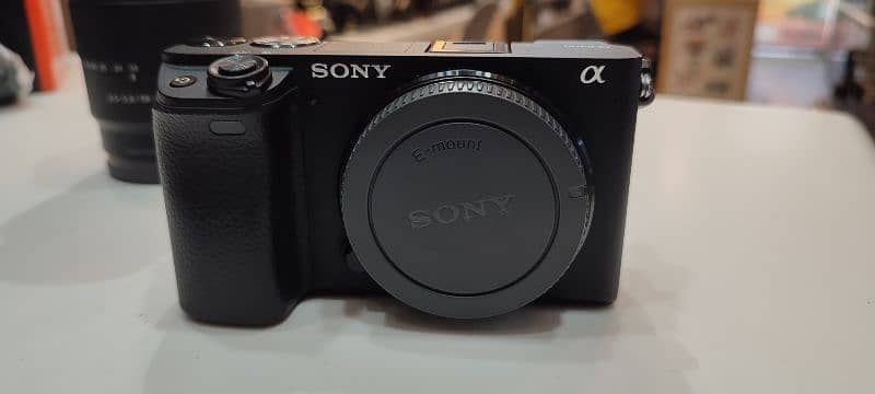 SONY A6400 WITH 18-135mm LENS 
WITH BOX 5