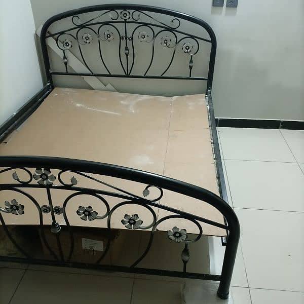Large size single bed available 1