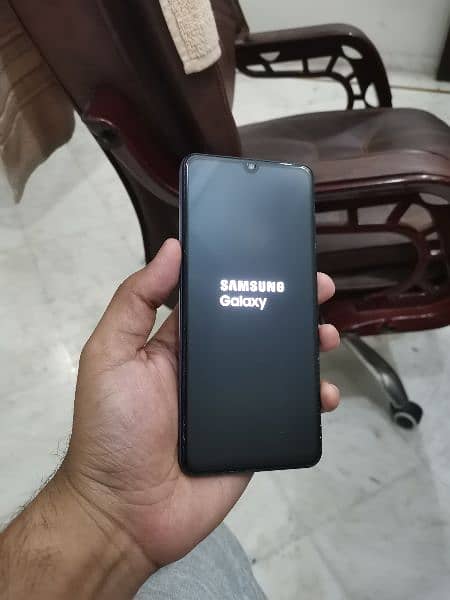 Samsung galaxy A32 condition like brand new 3