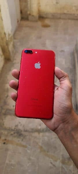 Iphone 7plus 128gb pta approved 5