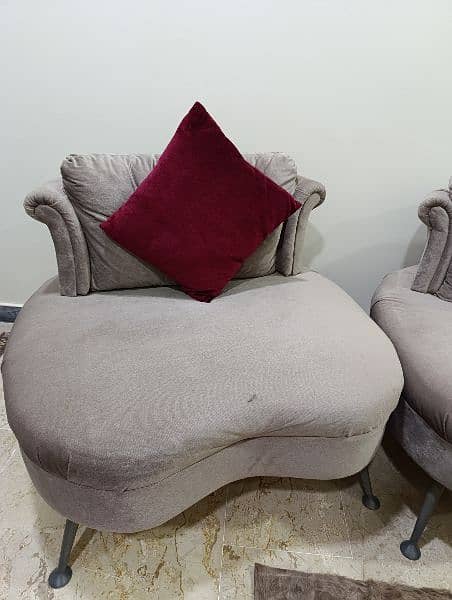 Grey Velvet 5 Seater Sofa Set. 2