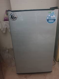 Dawlance Mini Refrigerator Single Door For Sale
