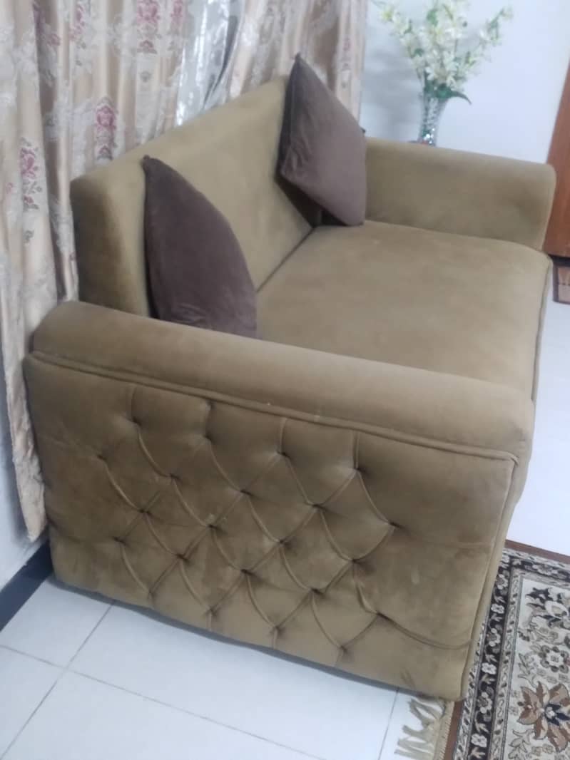 2 seater sofa 1