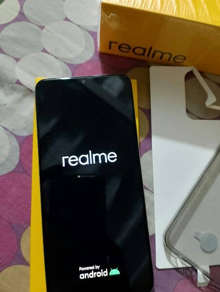 realme open box phone new 0