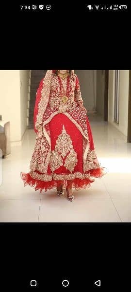 10 by 10 contion lehnga /mexi only one time used brand new condition 1