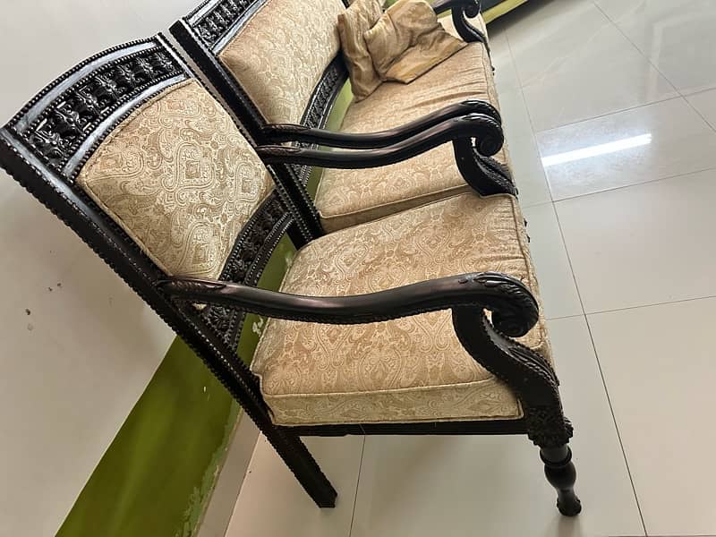 Four pieces chair set with Shisham wood 3