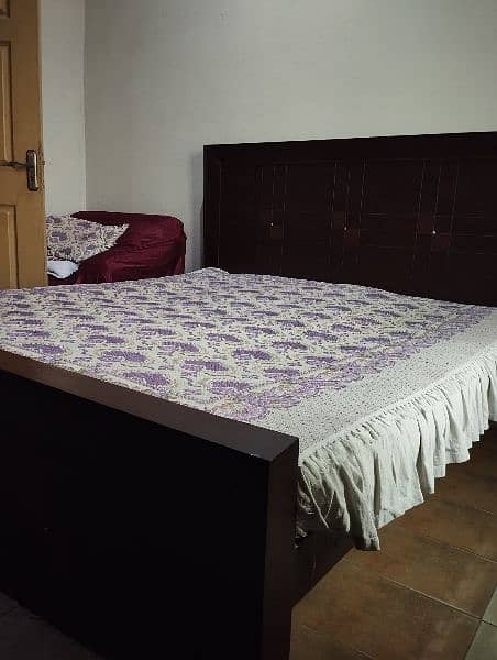 Wooden Bed *Without Mattress* Excellent Condition 1