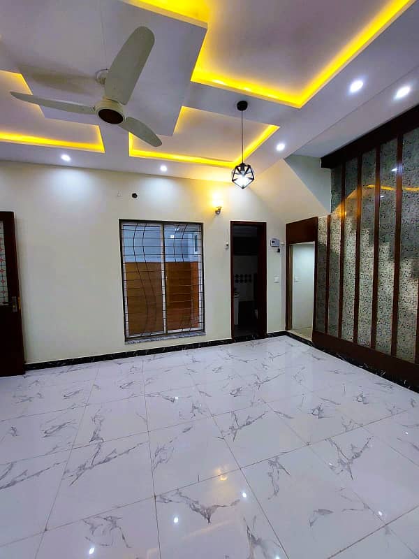 5 Marla House for Sale in AA Block Bahria Town Lahore 27