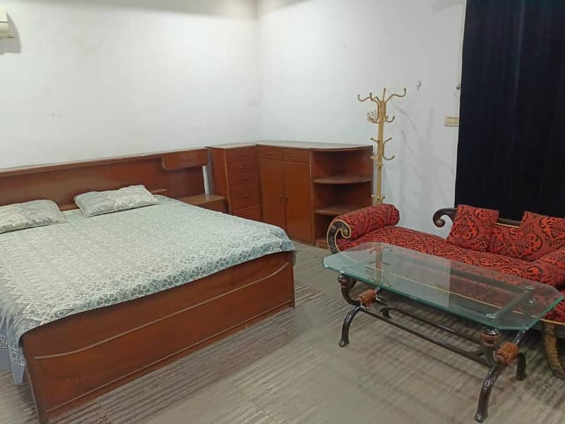 1 kanal Fully Furnished Upper Portion Available For Rent in K Block Model Town Lahore 7