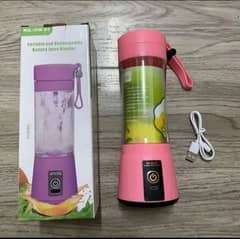 Mini juicer blender machine rechargeable with USB charging Cable.