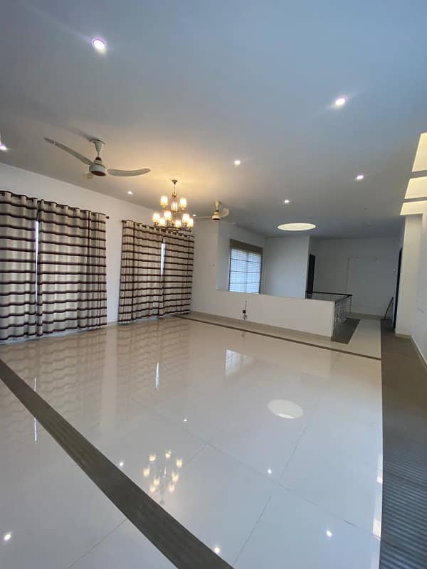Defence 500 Yards Bungalow With Basement Like New For Rent 8