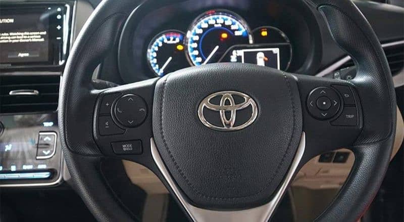 Toyota Yaris 1.5 Ativ X 2020 100% Genuine 7