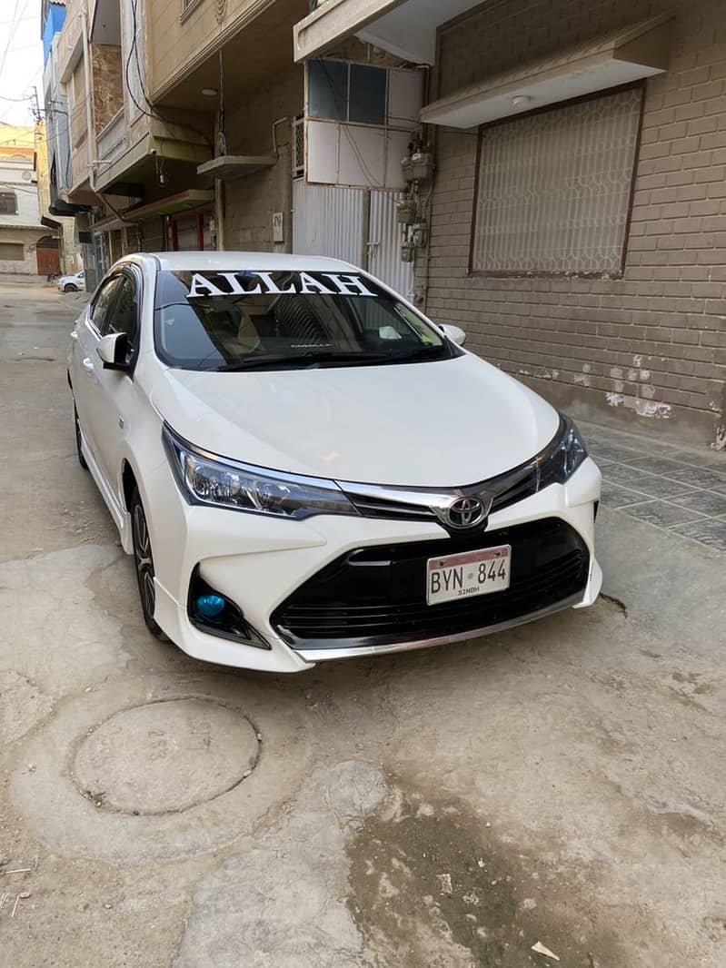 Corolla altis available for rent in Karachi and all Pakistan 4