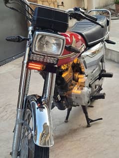 Cg 125 Special edition self start mint condition 5 gears