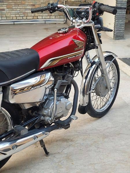 Cg 125 Special edition self start mint condition 5 gears 1