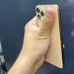 IPhone 11 Pro max Stroge 256 GB PTA approved 0326=4145=581 My WhatsApp