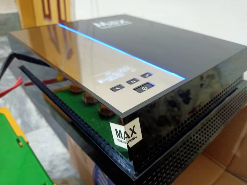 Max International UPS/inverter With Phoenix new battery for sale. 9