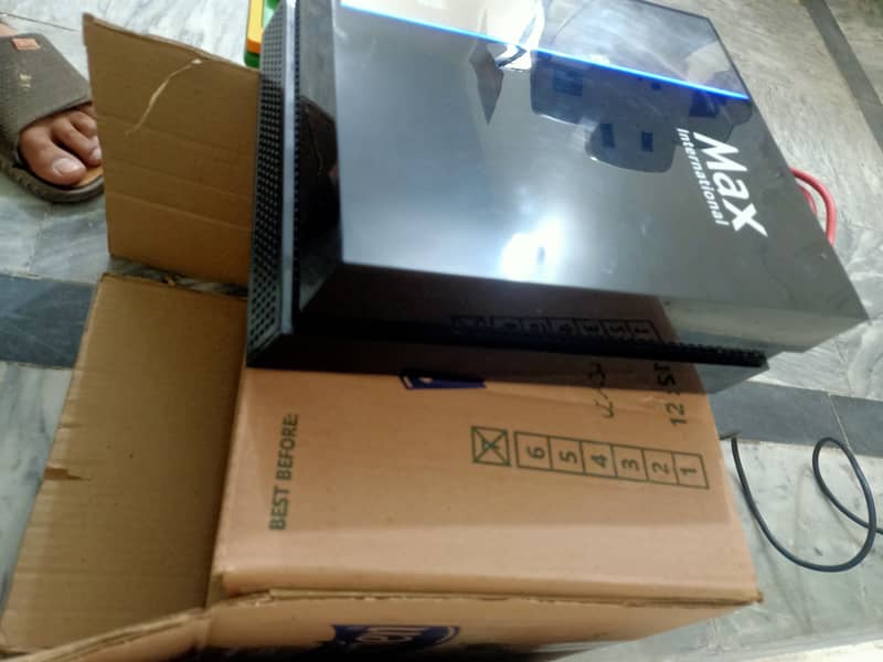Max International UPS/inverter With Phoenix new battery for sale. 13