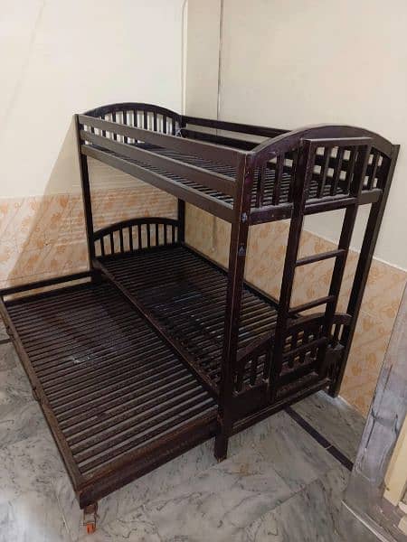 iron triple bed 1